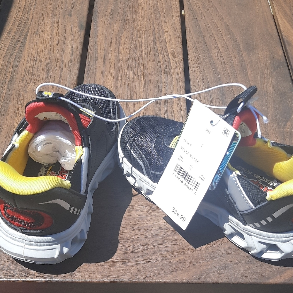 Sketchers Slip On Kids Black and Yellow Shoes - Picture 3 of 5